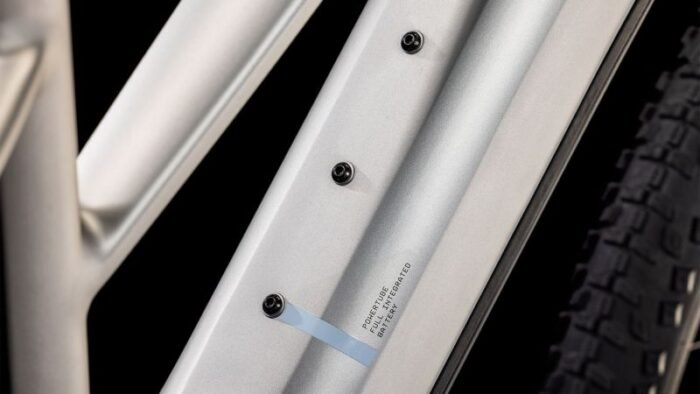 Cube Reaction Hybrid ONE 800 Lady – Image 3